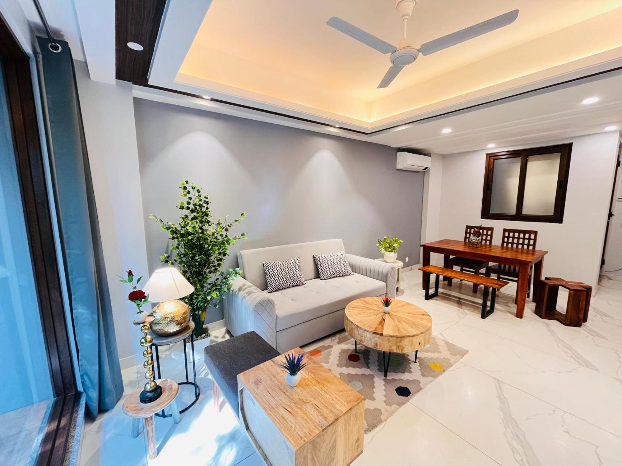 Hotel Gianmala Residency South Extension Near Aiims Delhi Neu-Delhi Exterior foto